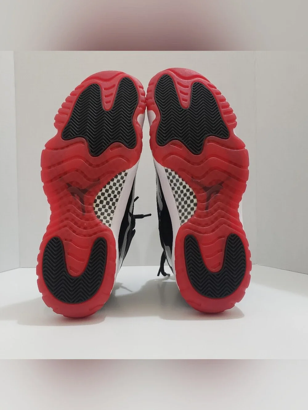 Nike Air Jordan 11 Retro Bred 2019 Men’s Size 12 Black Red 378037-061 OG Box